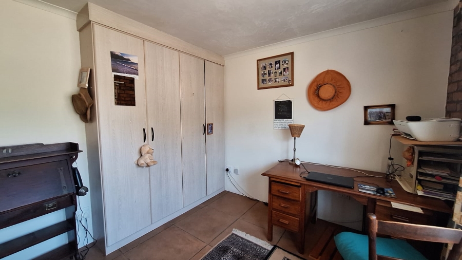 3 Bedroom Property for Sale in Stilbaai Wes Western Cape